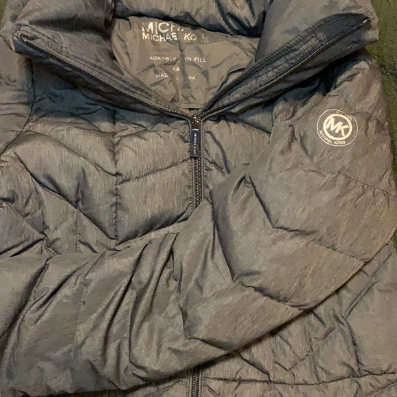 Michael Kors puffer jacket - Picture 4 of 4